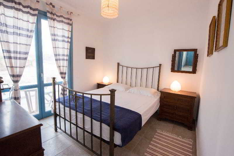 Hotel Aloustina 4*