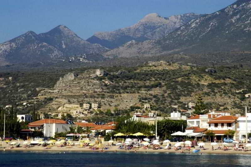Nikas & Hotel