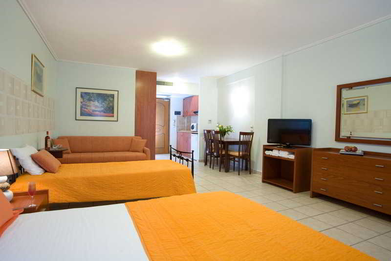 Hotel Grand Theoni Boutique & 4*