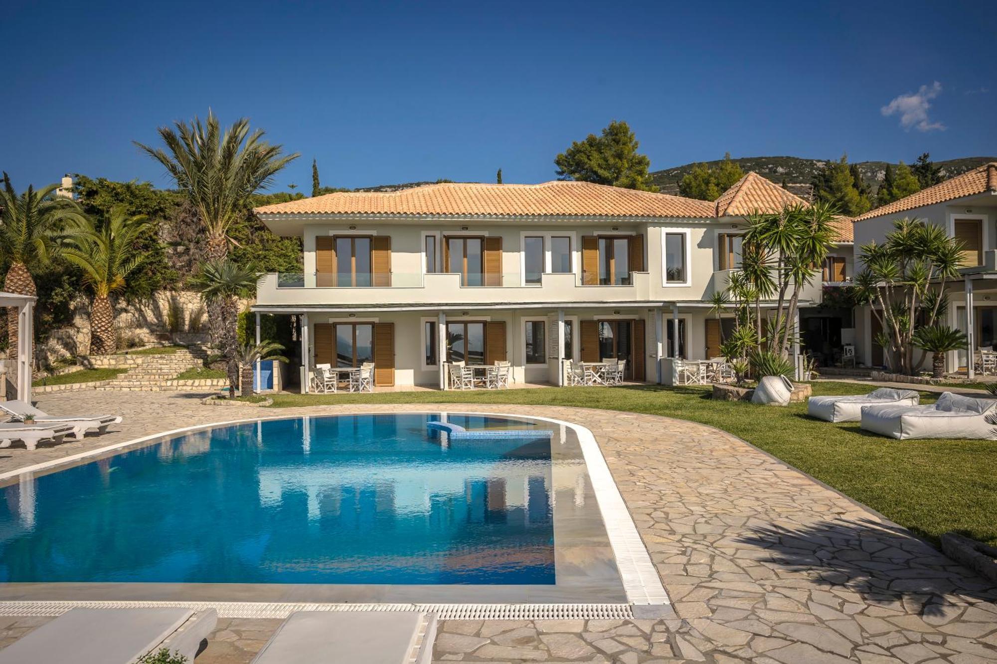 Apartment Agnanti Minia