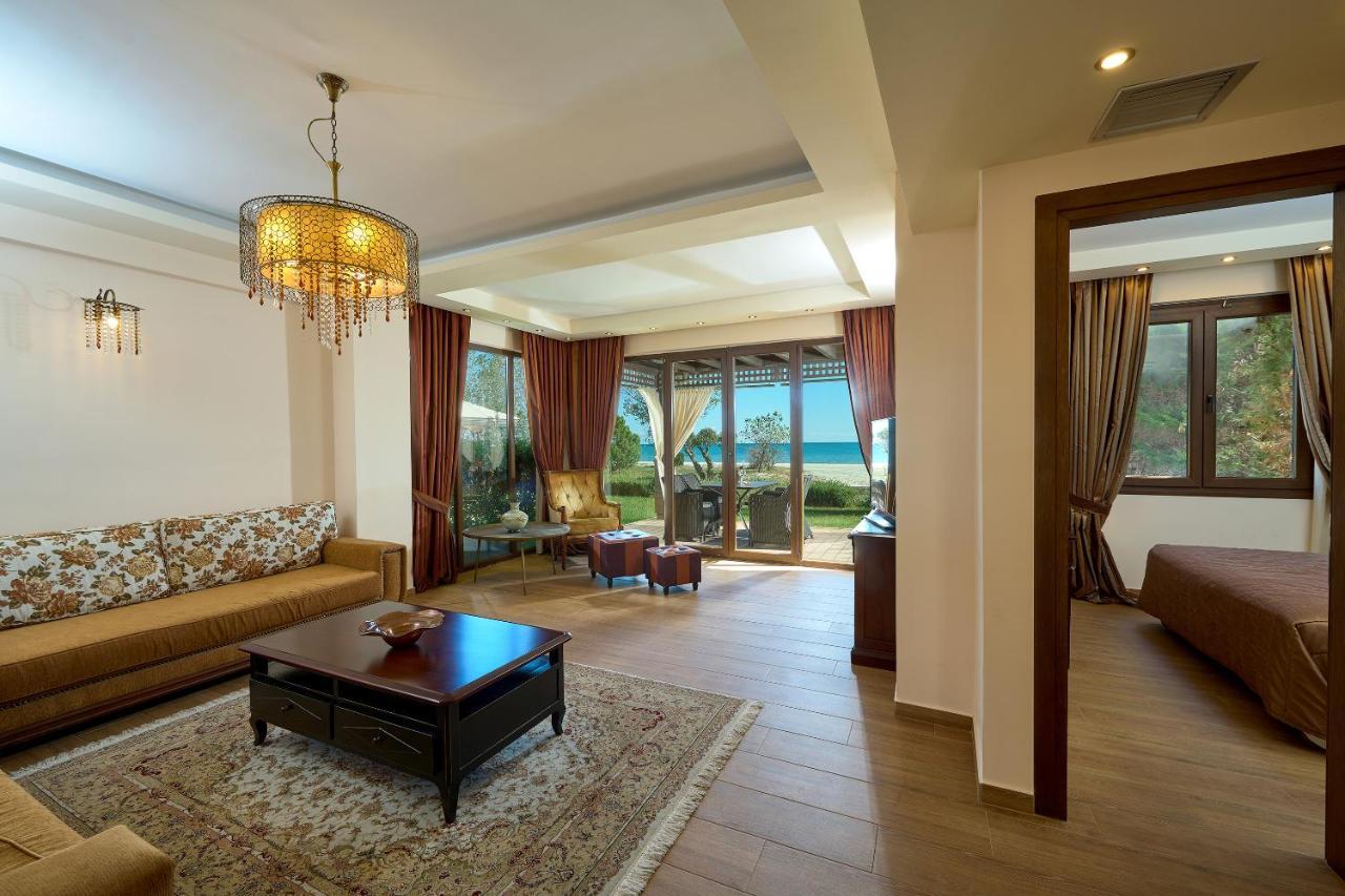 Mediterranean Village & Paralia Katerinis