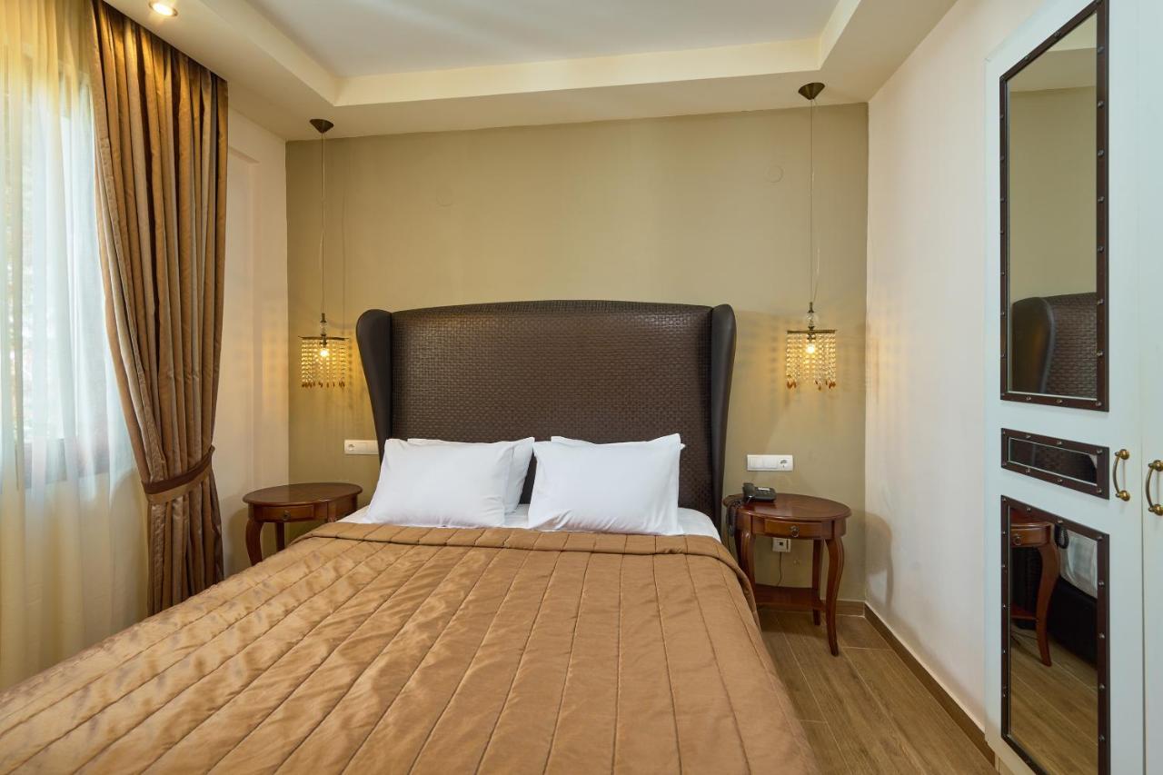Resort Mediterranean Village & 5*