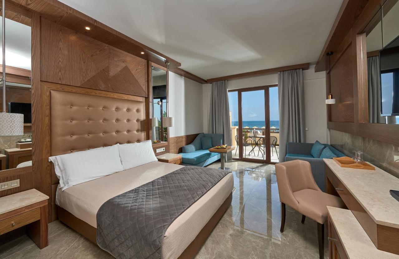 Mediterranean Village & Paralia Katerinis