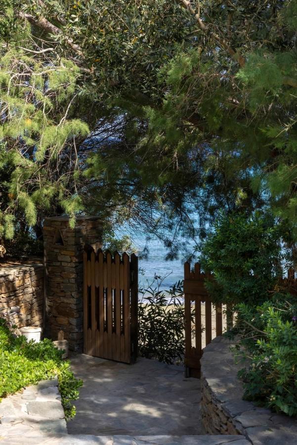 Sun-rock House By The Sea Holiday home