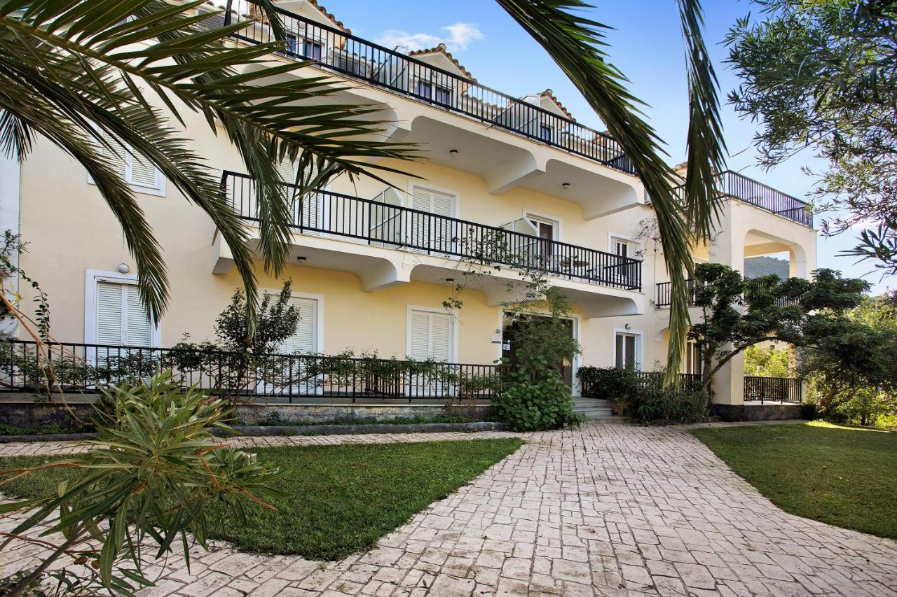 Dolphin Sea View 9 Apartment Keri