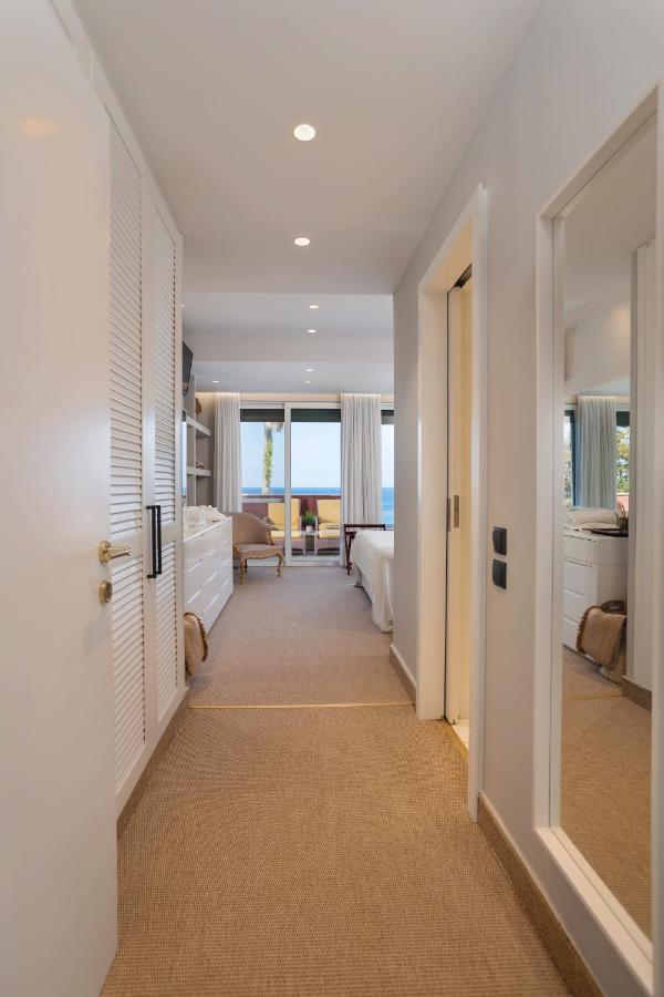 Seafront Luxury 