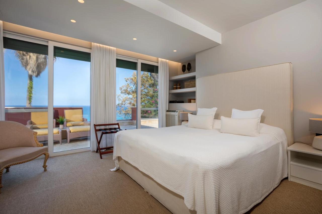 Seafront Luxury 