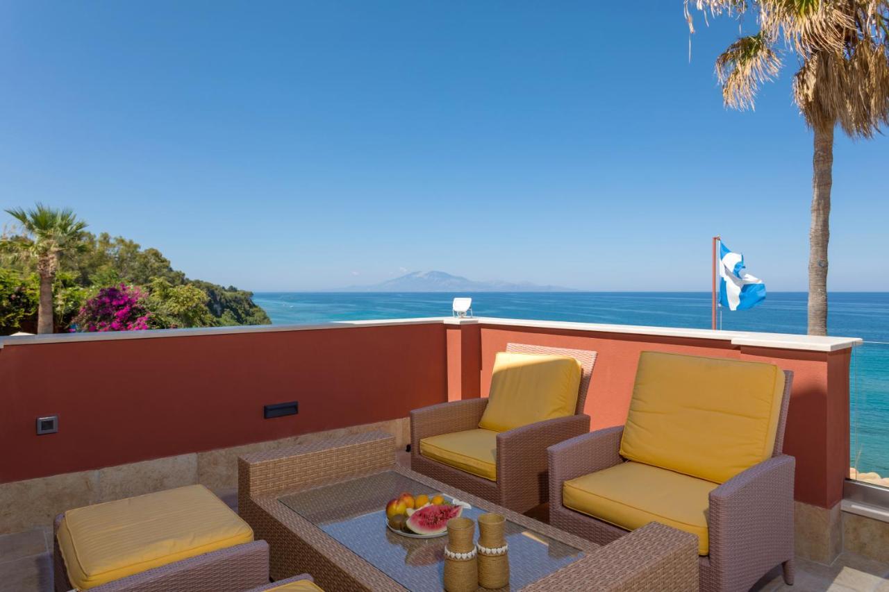 Seafront Luxury 