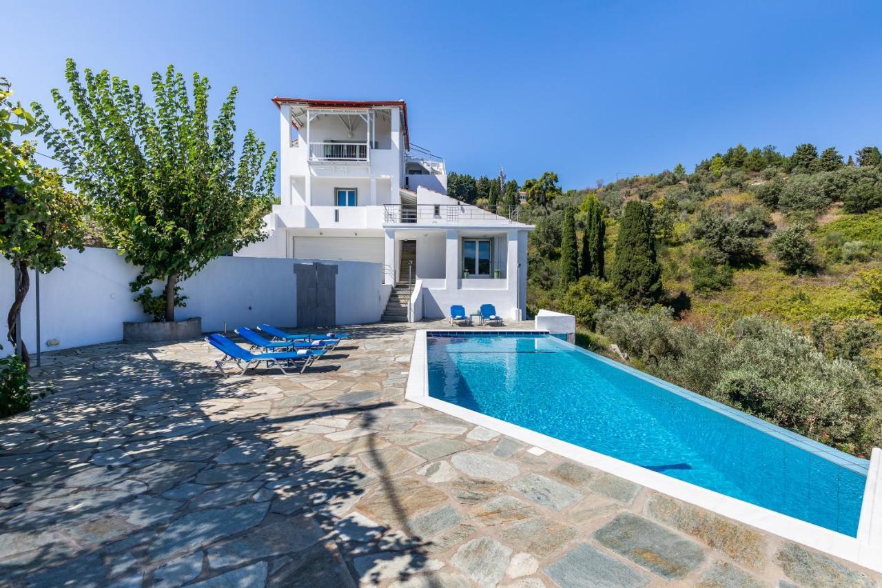 Pasifika Loutraki (Skopelos)