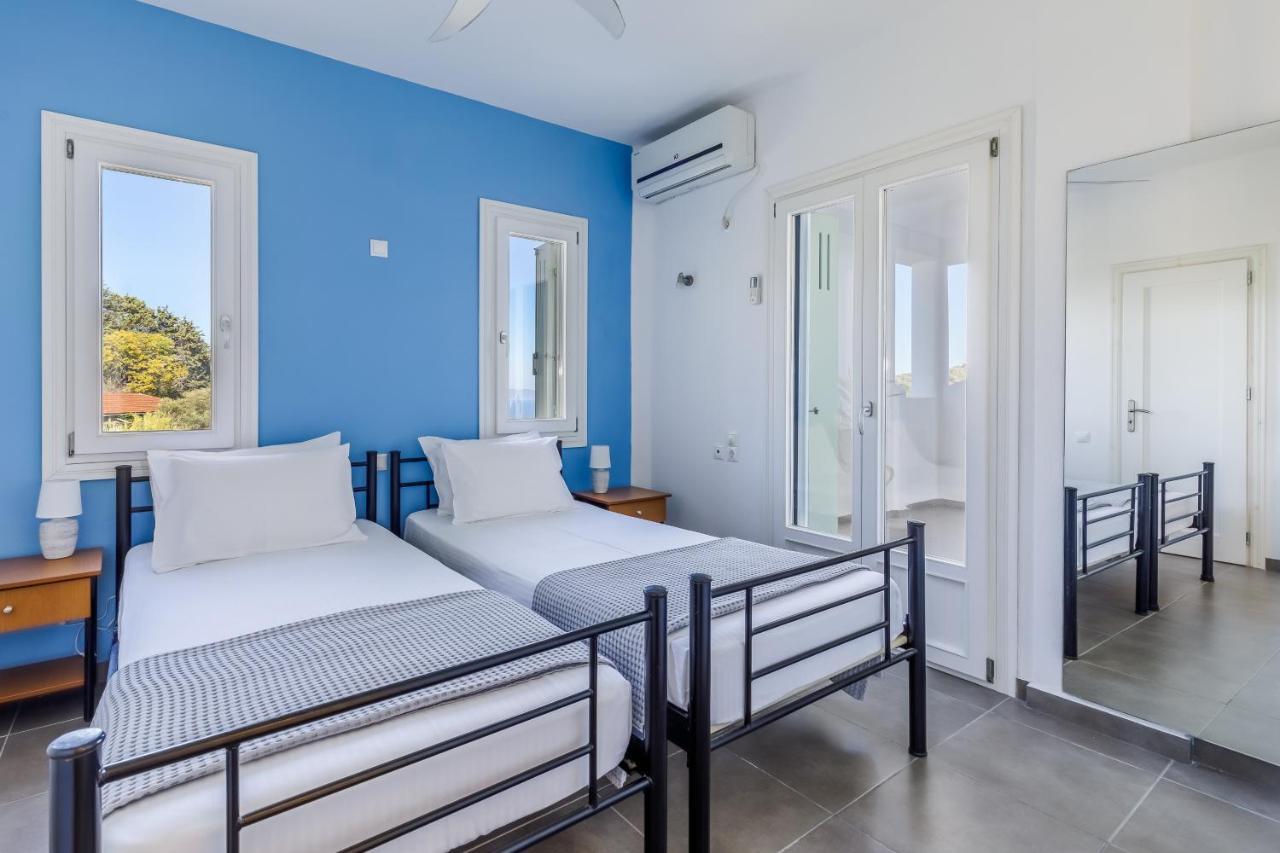 Pasifika Loutraki (Skopelos)