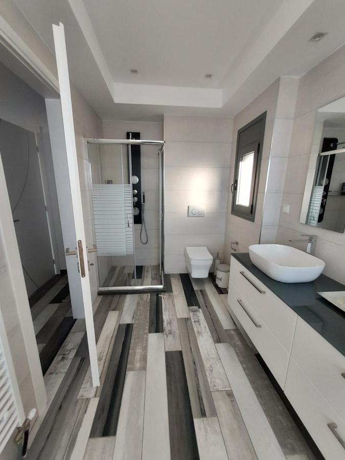 Maria Luxury *
