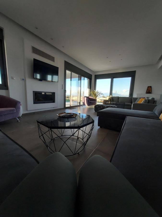 Maria Luxury *