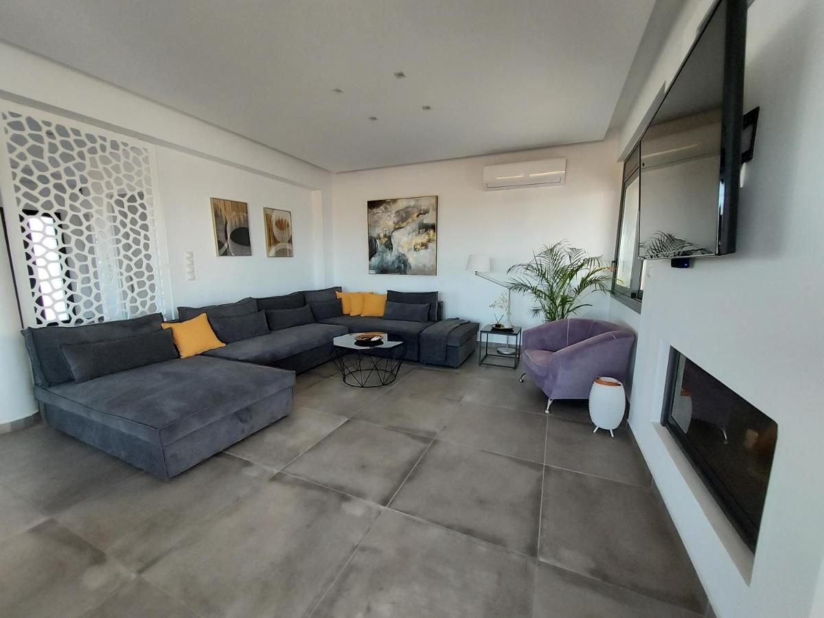 Maria Luxury Villa Lechaio
