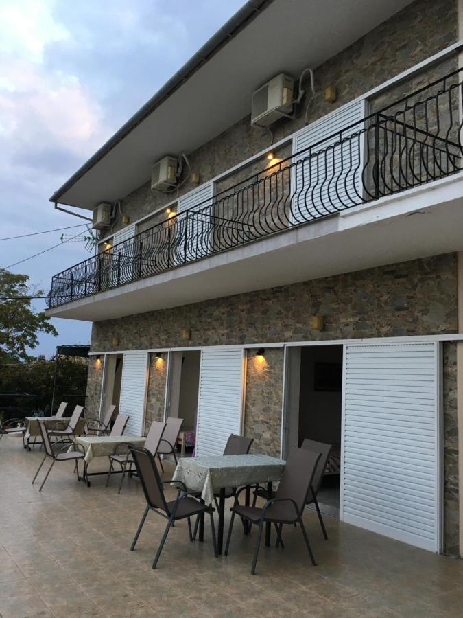 Leonidas Koutsoupia Apartment