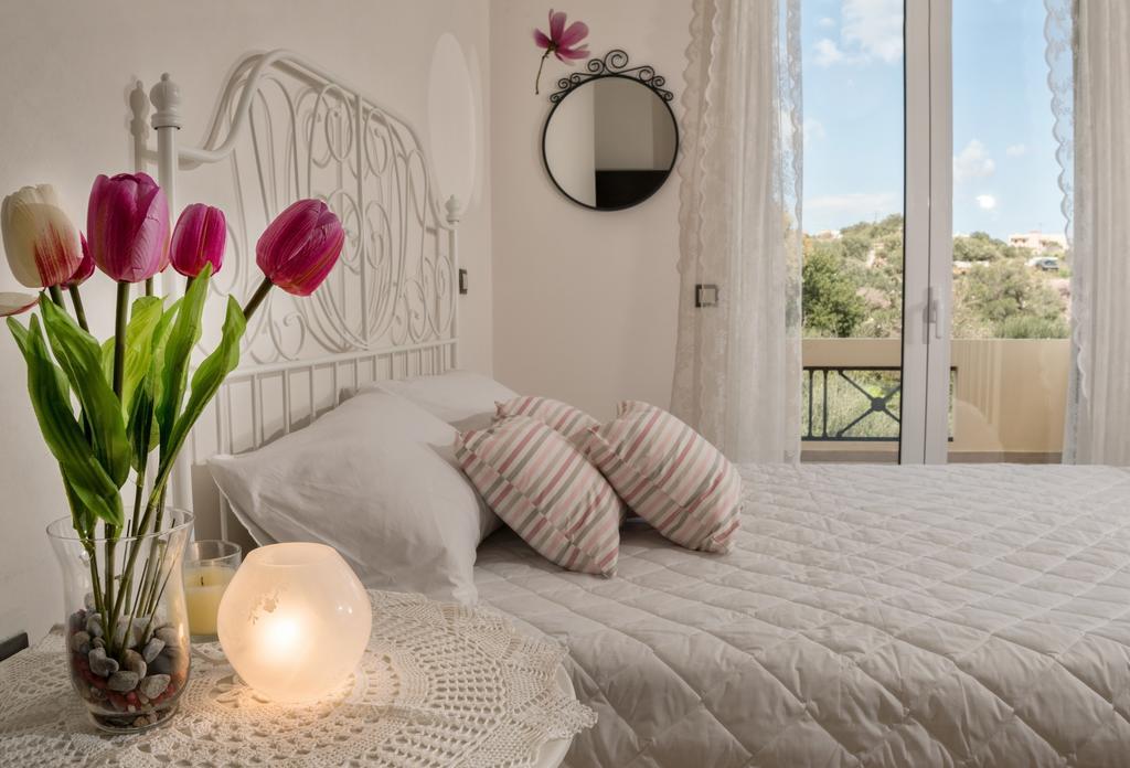 Alura Villas *