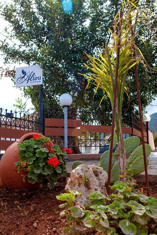 Villa Alura Villas *