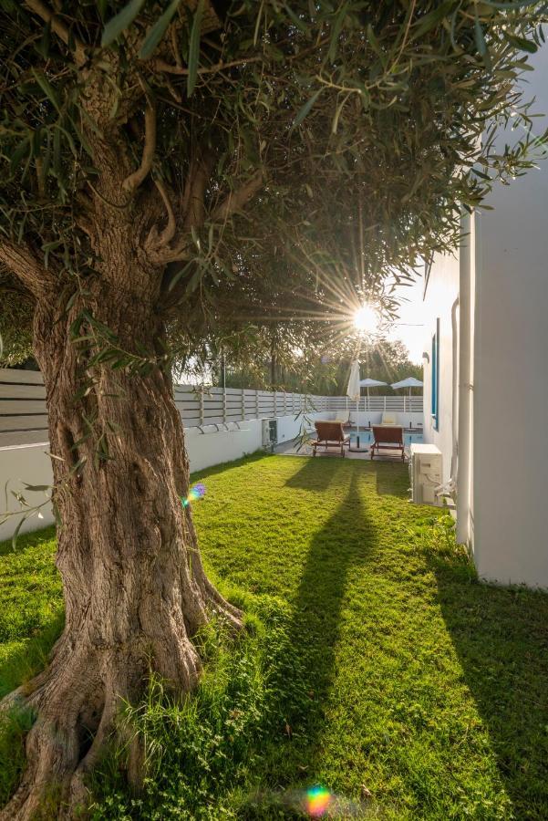 Seabreeze - With Jacuzzi & Heated Pool *