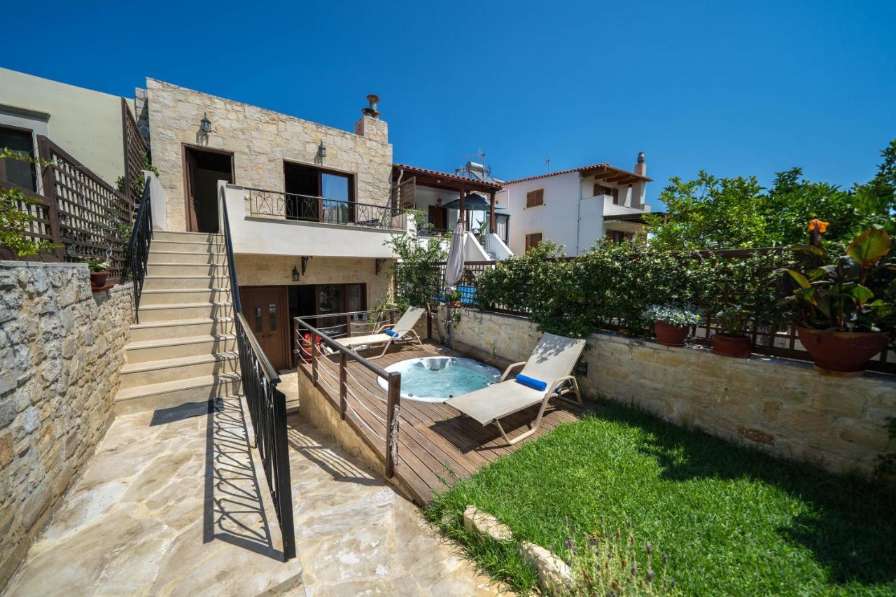 Arhontariki Luxury Apartment Panormos (Crete)