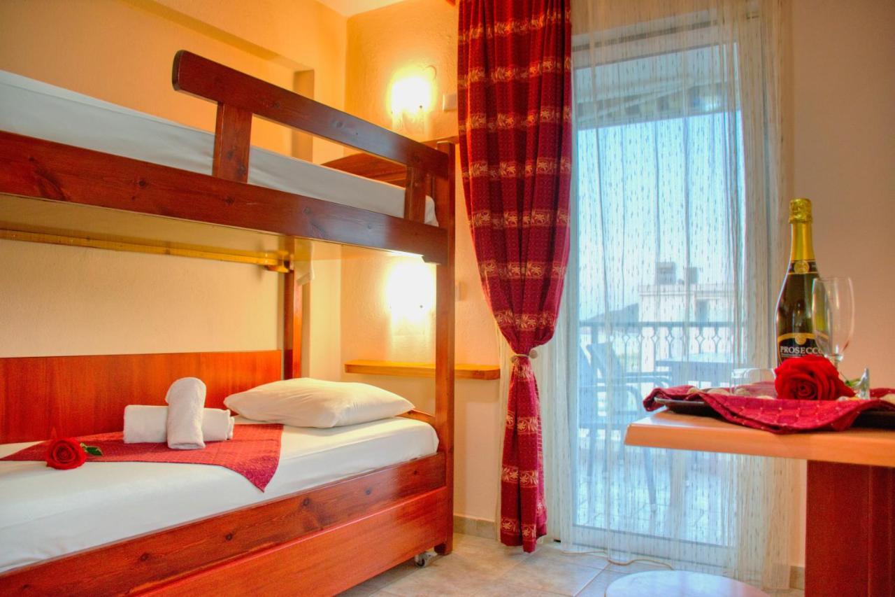 Hotel Sithon