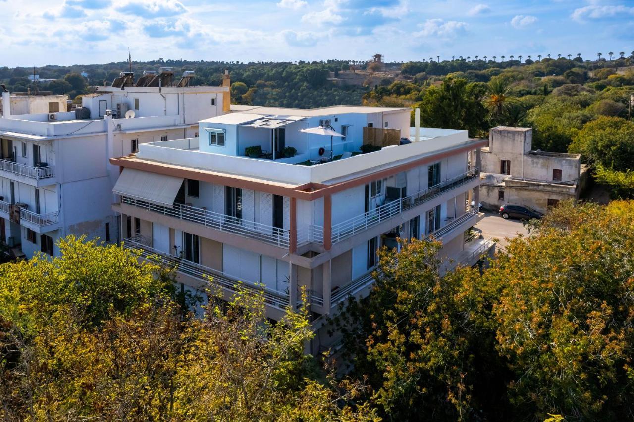 Sky High Loft Rhodes City