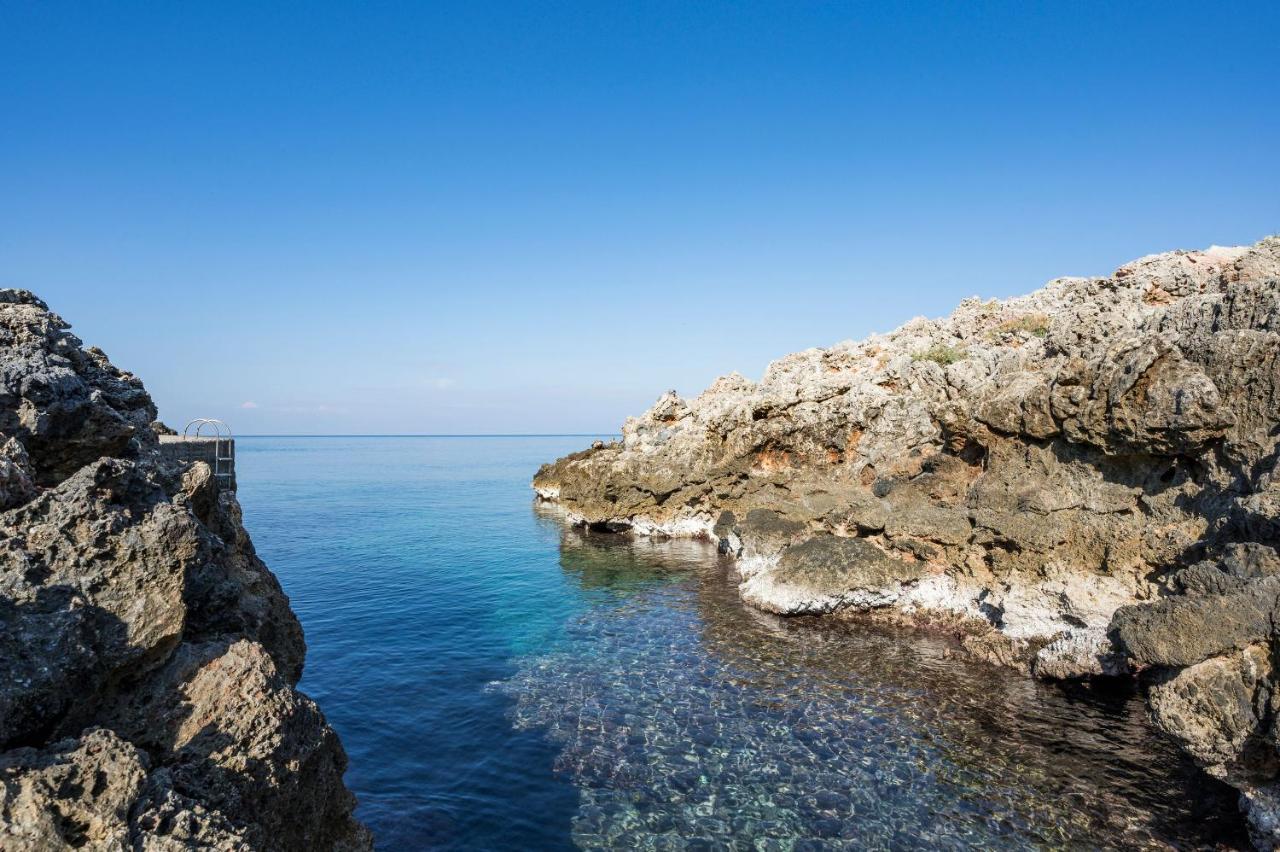 Kiani Sea View *