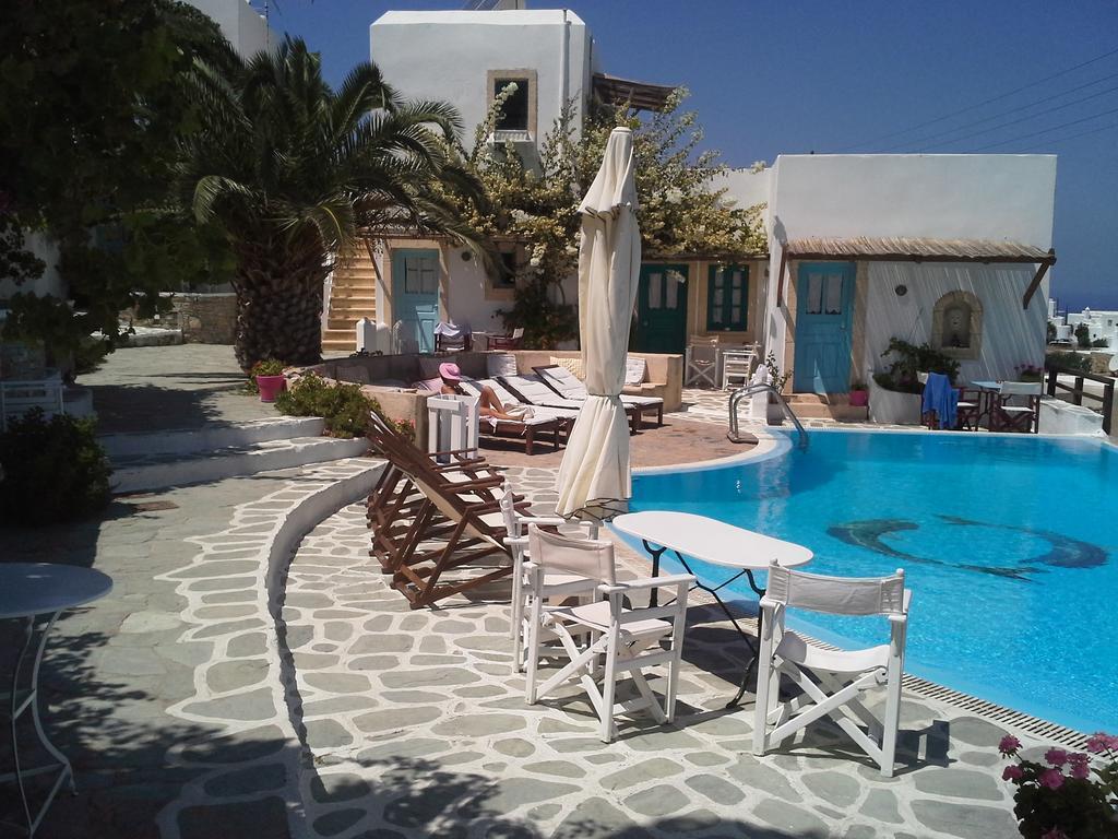Ampelos Hotel 3*