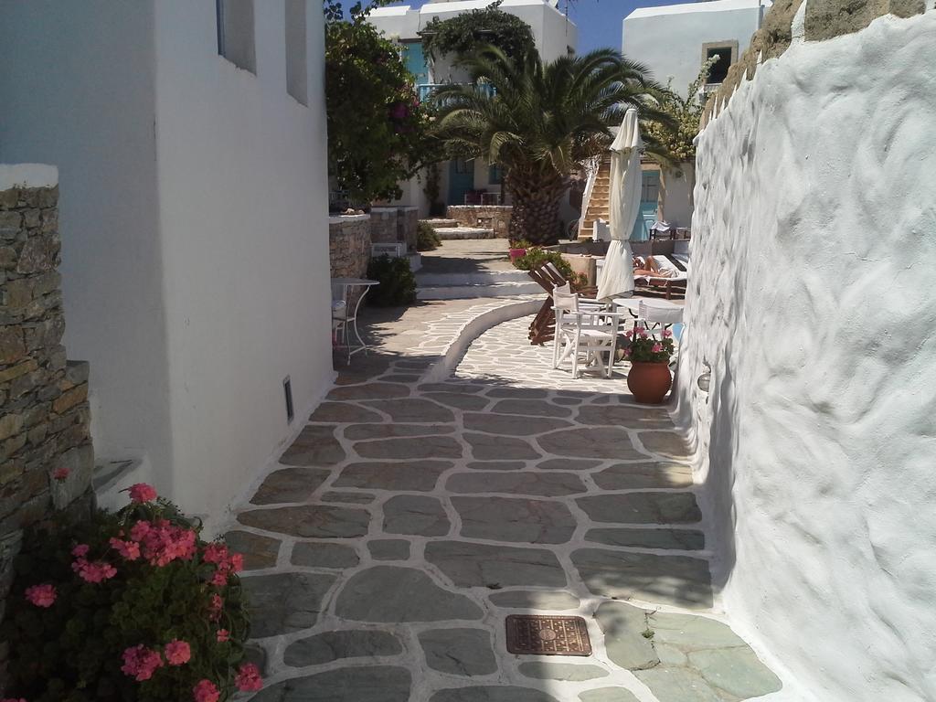Ampelos Hotel