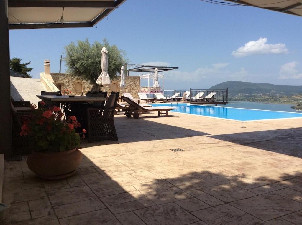 Holiday home Visit The Real Paradise !!! Deserve It Once In Your Life !!! Lygia (Lefkada)