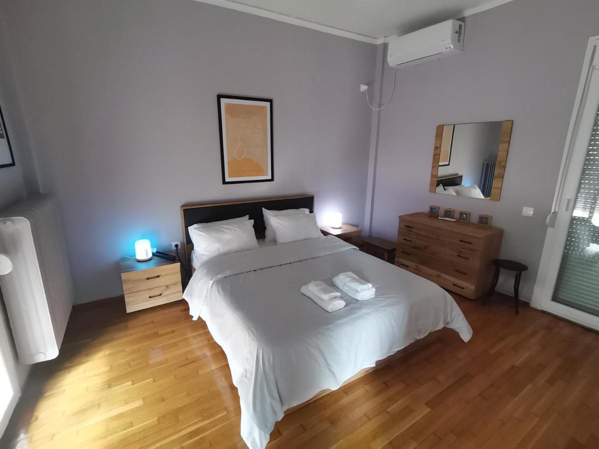 Apartment Penthouse Spacious W Super Wifi & Terrace, 2 Min From Metro *