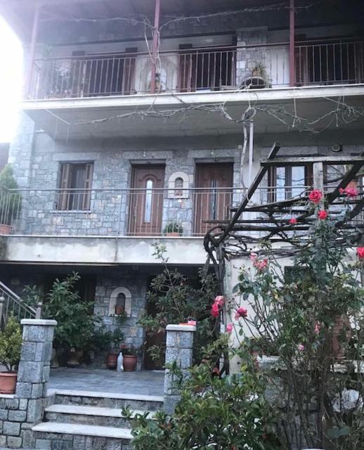 Gerasimos Hoyse Holiday home *