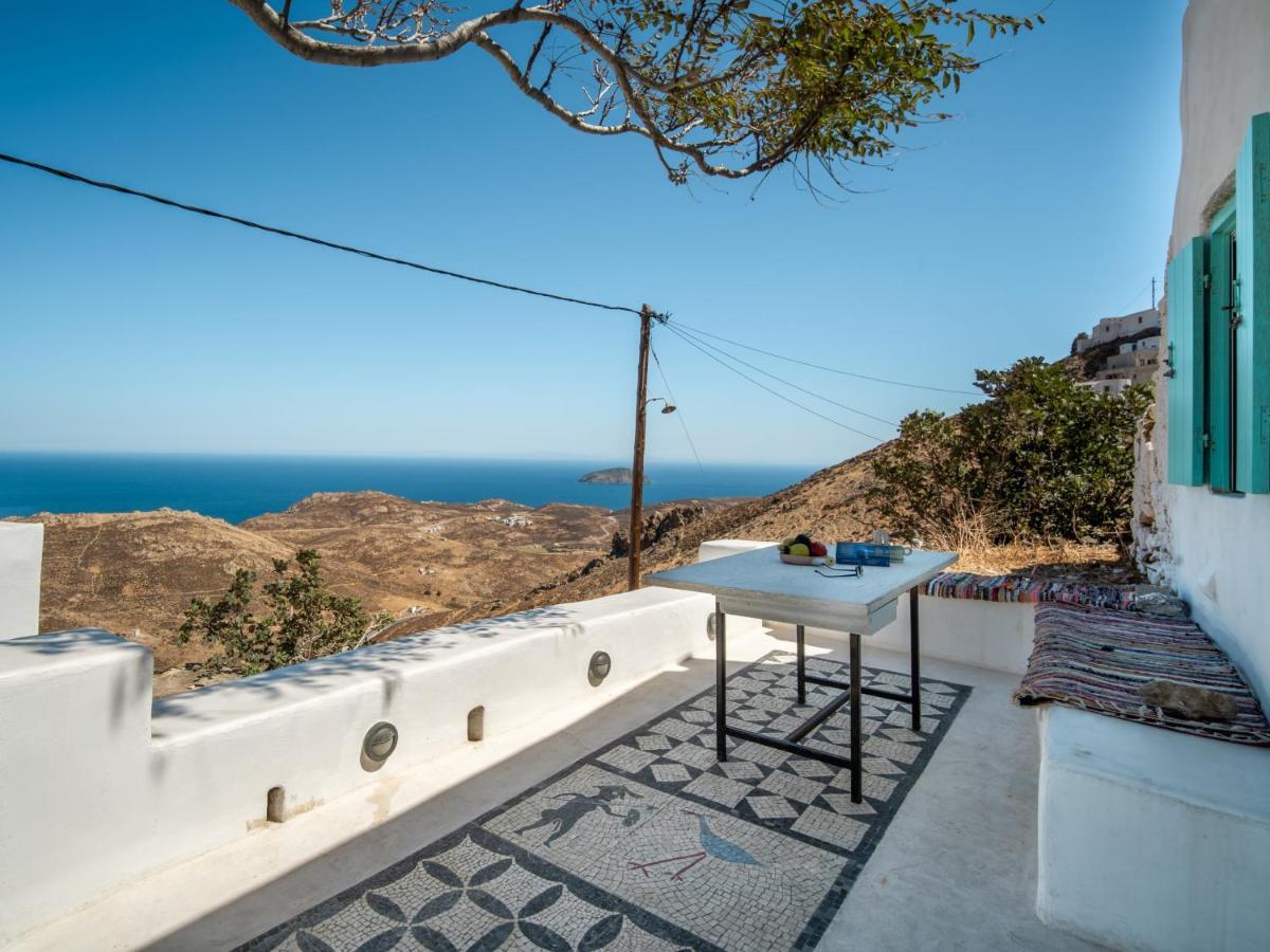 Sugar Cubes Serifos Town