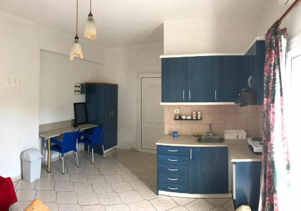 Apartment Megisti *