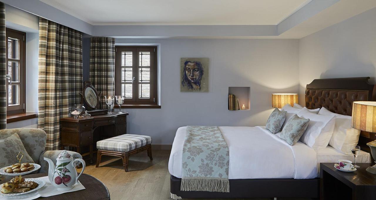 Mountrace & Hotel Monodendri