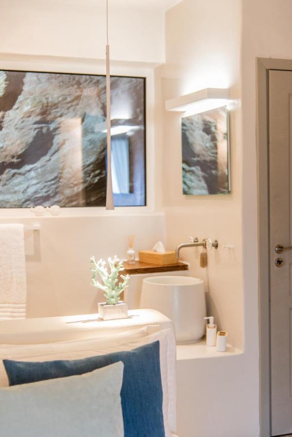Villa Luxurious Lune With A Swimming Pool And A Fantastic Sea And Sunset View Ioulis
