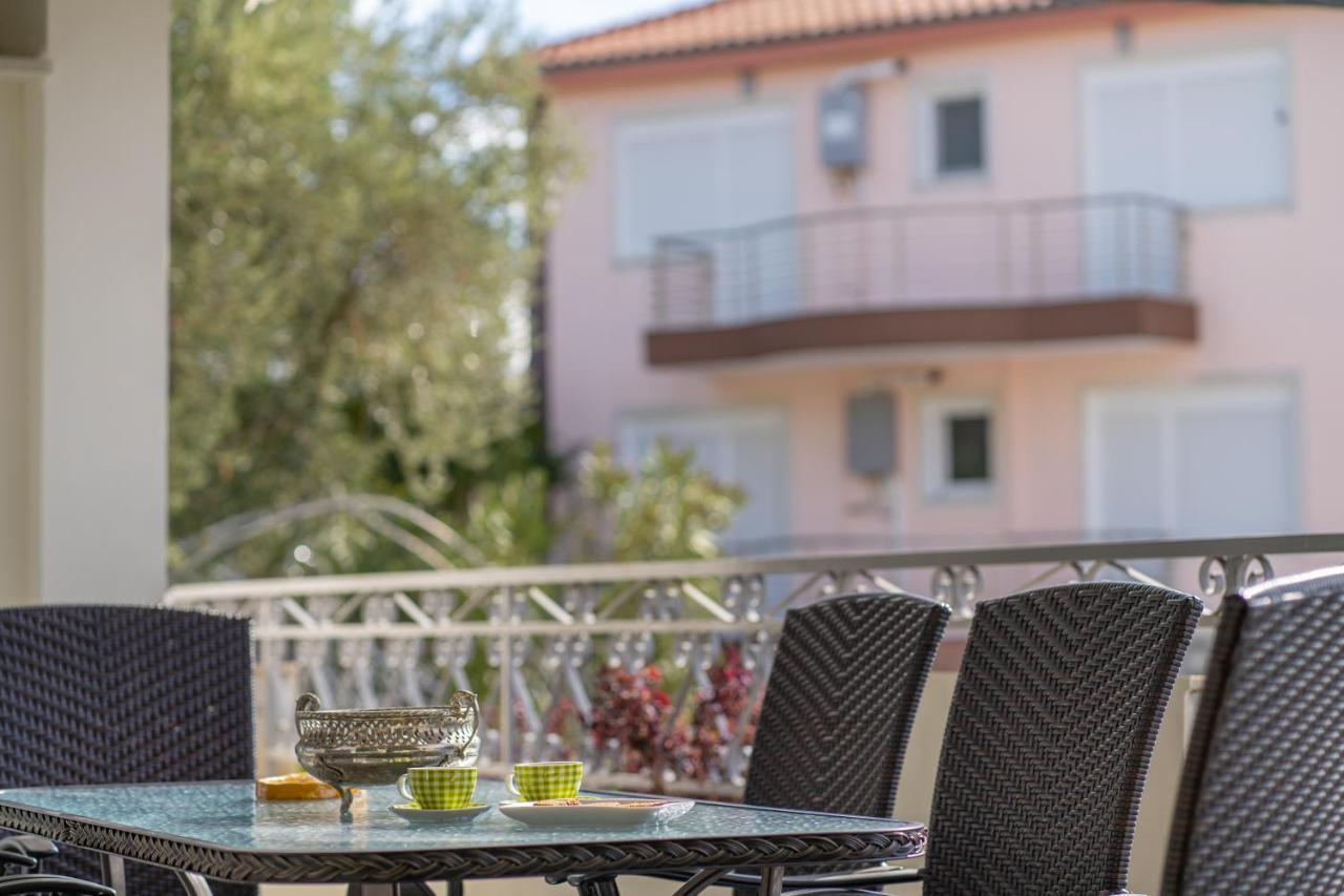 Sea View Villa *