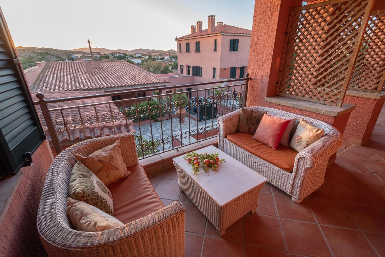 The Residences Varos