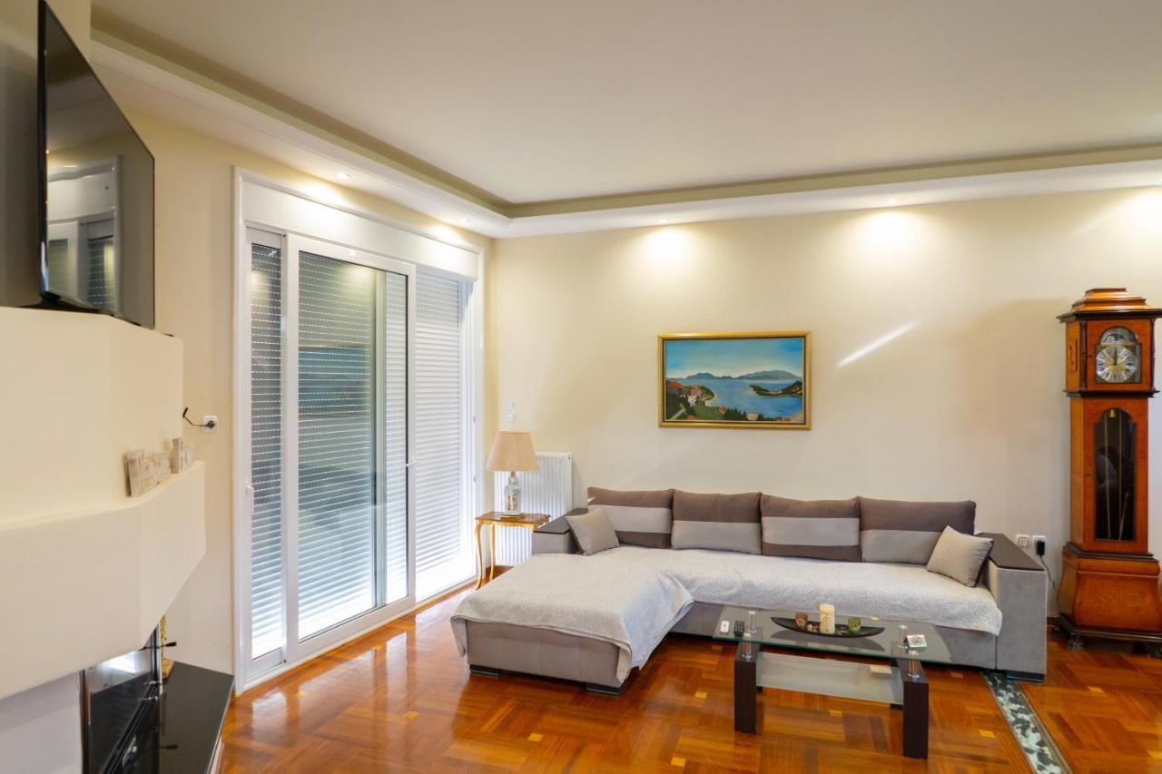 Seaside View Villa