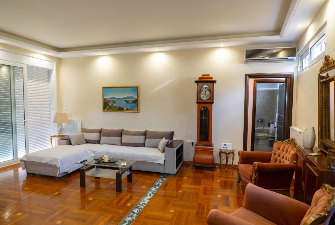 Seaside View Villa *