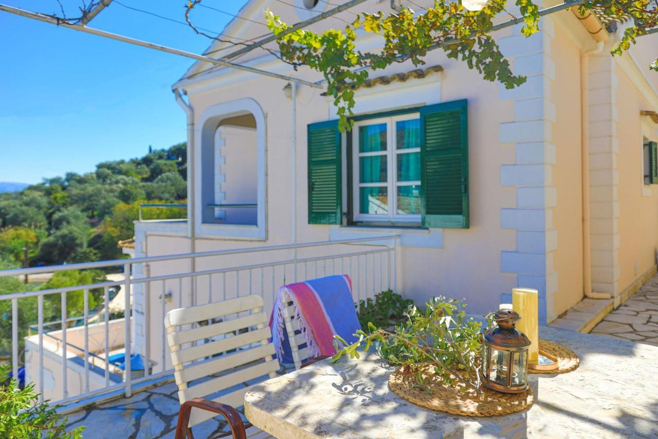 Apartment Alexandra Bay Front *
