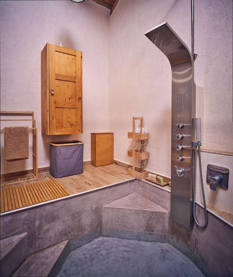 Wild Oak Estate - Stunning Views At A Dreamy Location, By Zantewize Holiday home *