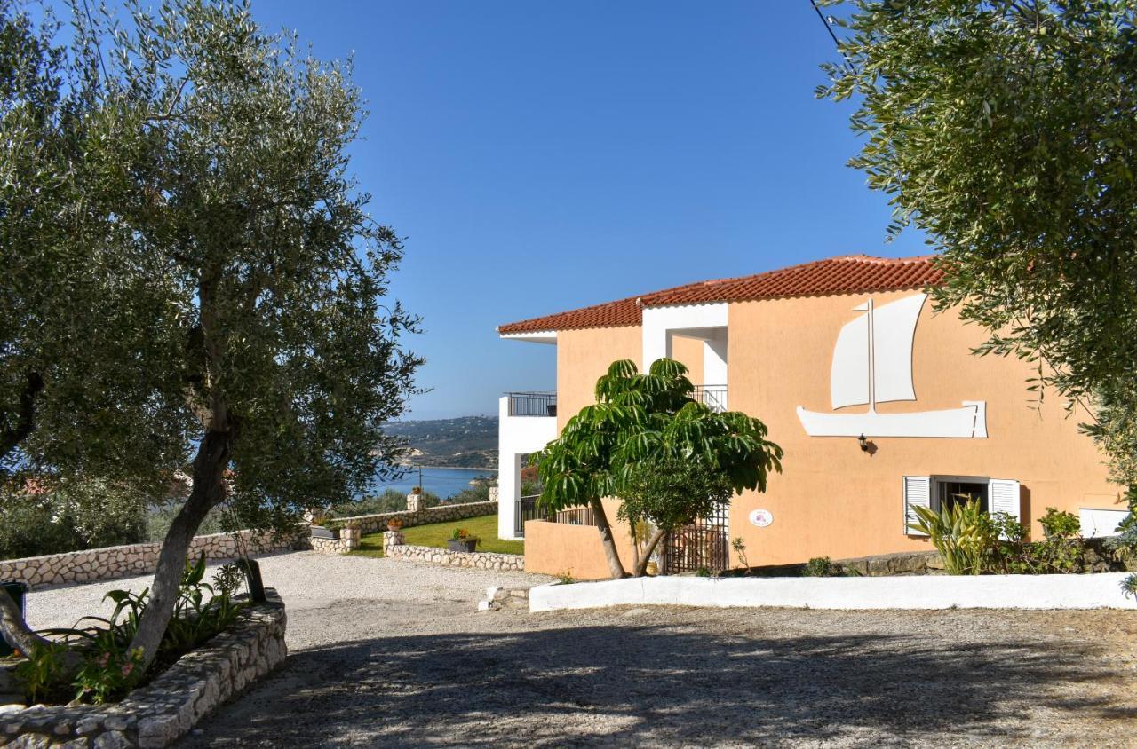 Spyridoula Lourdata (Kefalonia)