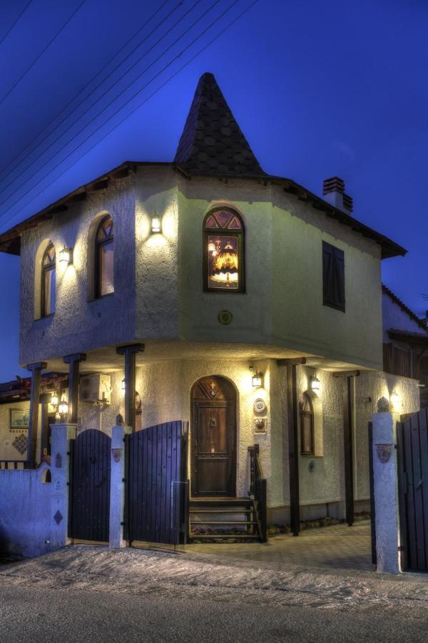 Chateaux Constantin Agistro 3*