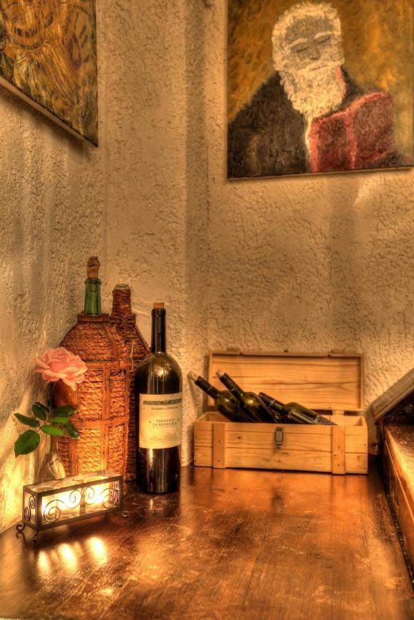 Chateaux Constantin Agistro 3* Angistron