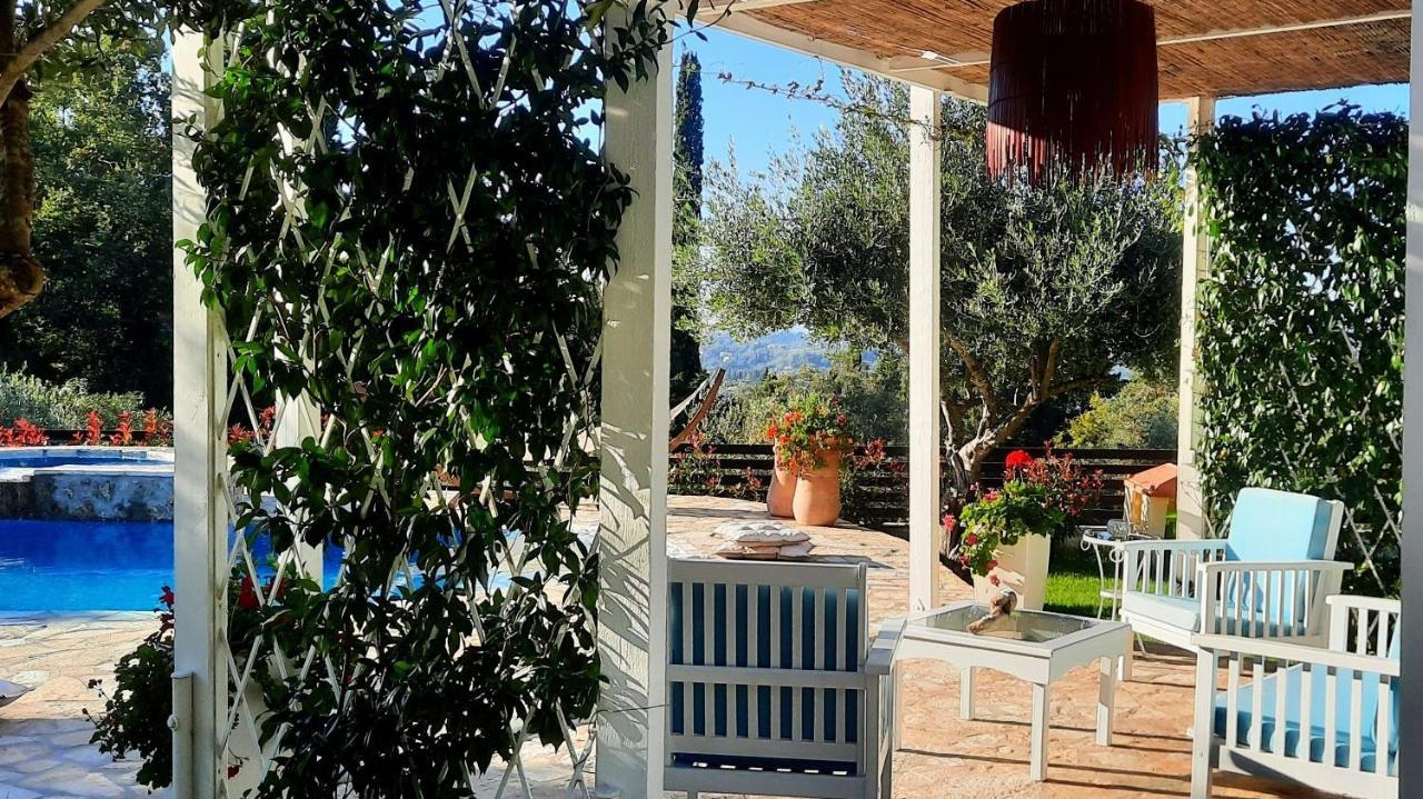 Claire Corfu Villa *