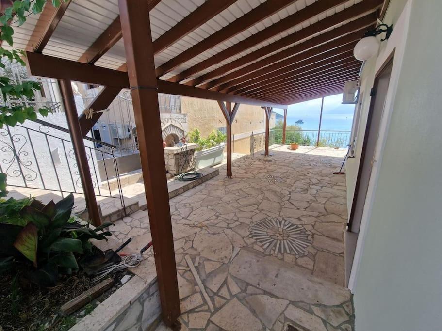 Front Psili Ammos Psili Ammos (Samos)