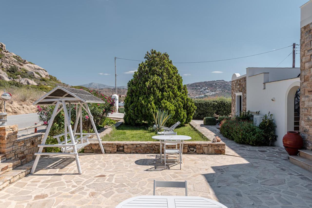 Zefyros Aparthotel 3*
