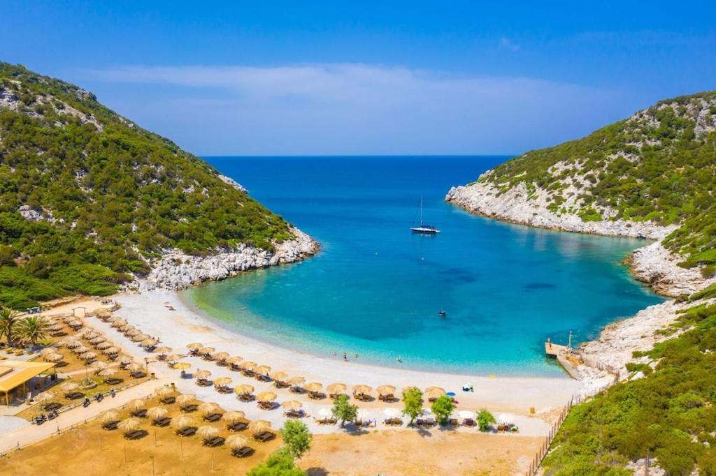 Antigoni Holiday home