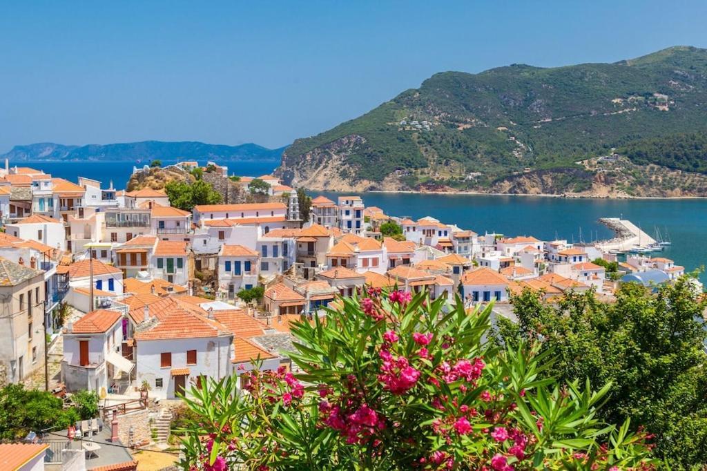 Antigoni Holiday home