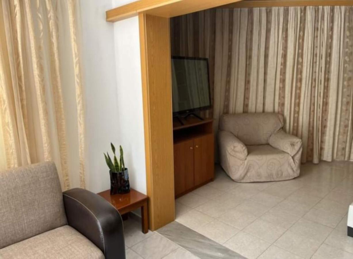 Family House 2*