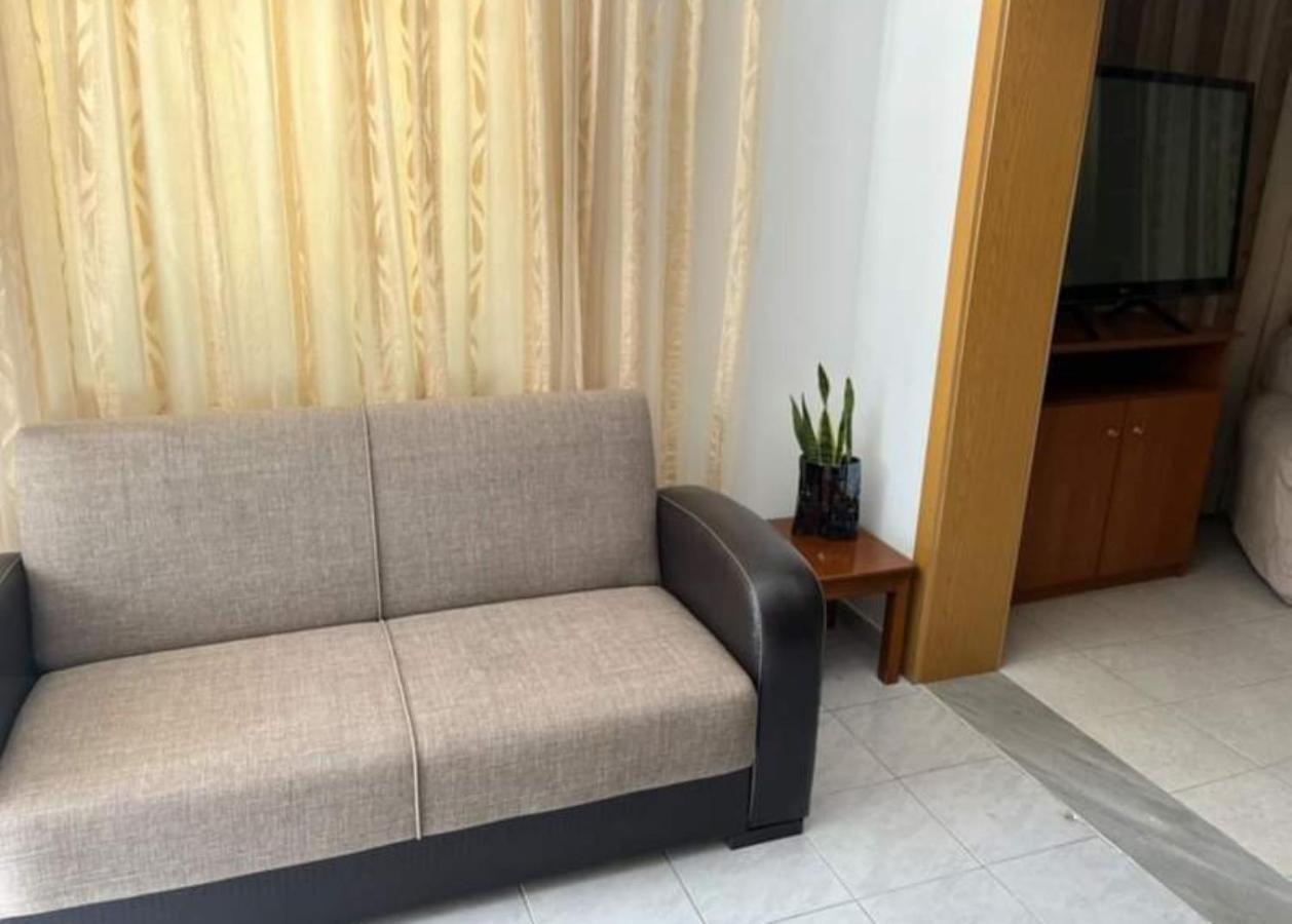 Aparthotel Family House 2*